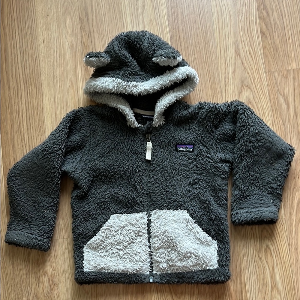 Patagonia Gray and Cream Fleece Fox Jacket Baby Furry Friends Hoody - Picture 3 of 10